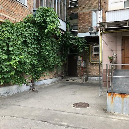 Hikkaduwa Hostel Kiev Exterior foto